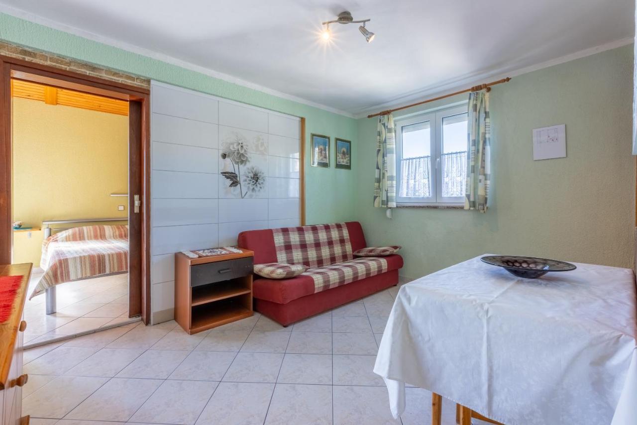 קריקווניצה Apartman Ellen 3 מראה חיצוני תמונה